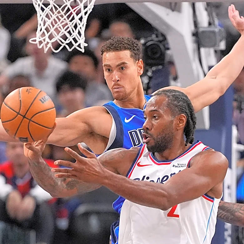 Kawhi Leonard’s 34-point night lifts Clippers over Mavs after a blown 23-point lead