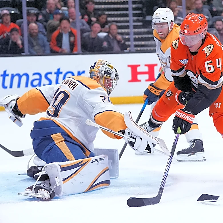 Justus Annunen stops 43 shots for 3rd career shutout in Predators' 5-0 win over Ducks