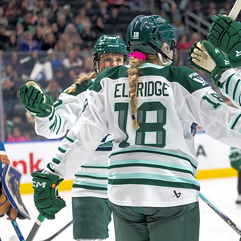 Eldridge scores 2 goals as Fleet cap PWHL Takeover Tour by beating Goldeneyes 5-1 for 5th straight