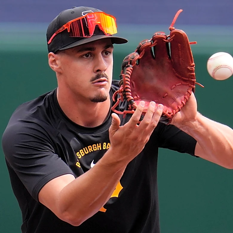 Pirates sign teenage shortstop Konnor Griffin to a 9-year deal worth at least $140 million