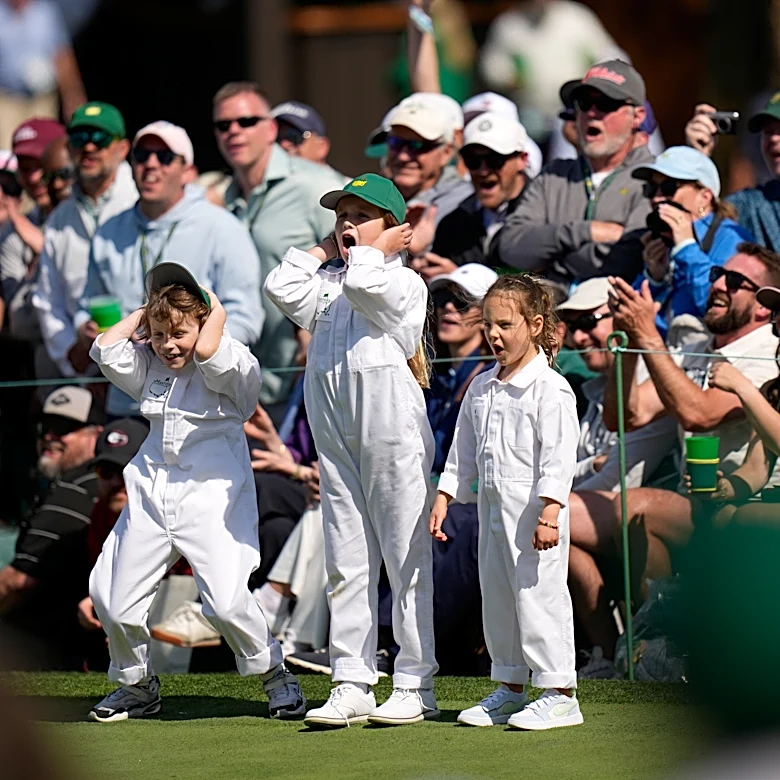 8-year-old Frankie Fleetwood steals the show during Par 3 Contest on the eve of the Masters