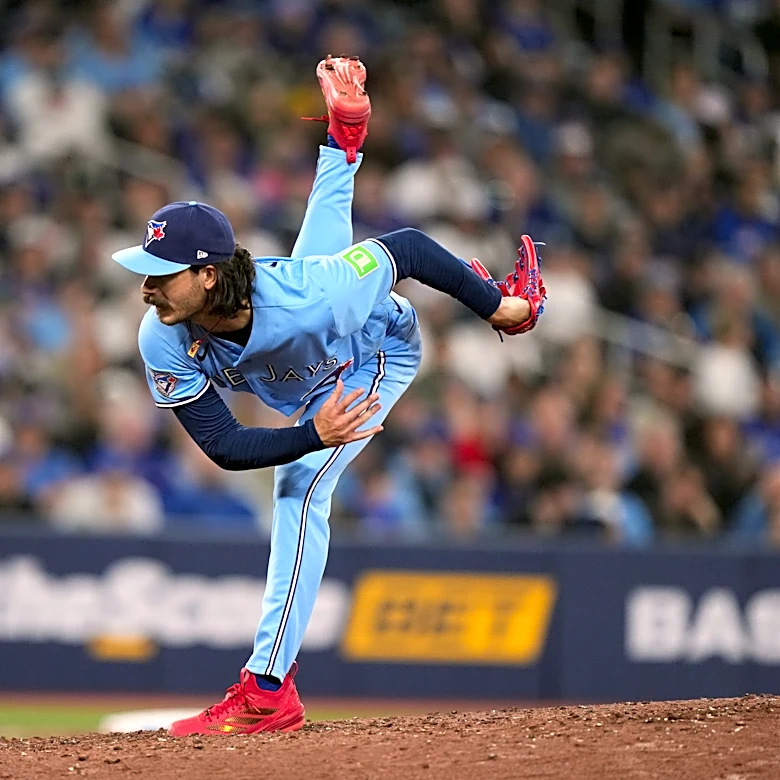 Davis Schneider scores winning run as Blue Jays end 6-game skid with 4-3 win over Dodgers