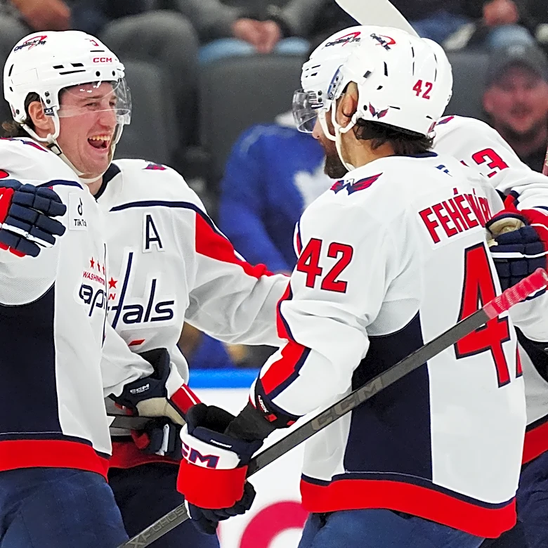 Logan Thompson backstops Capitals to 4-0 victory over Maple Leafs