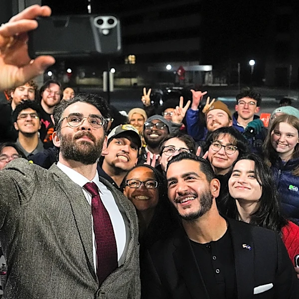 What one campaign rally in Michigan reveals about young voters ahead of the midterm elections