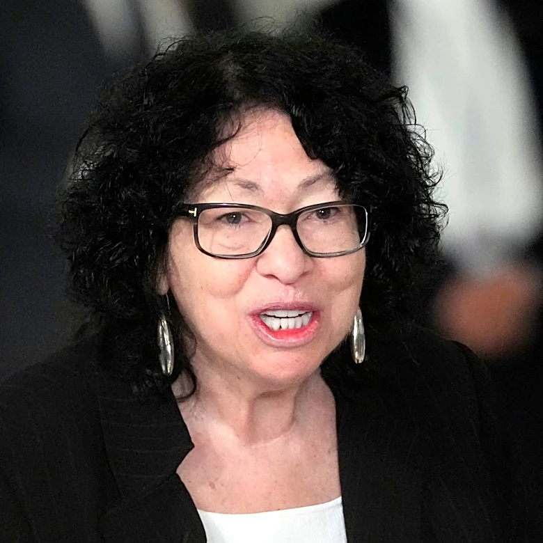 Trump administration's volume of emergency docket appeals 'unprecedented,' Sotomayor says