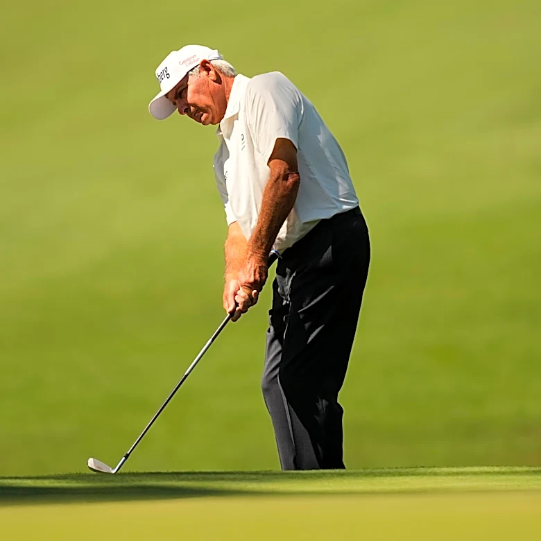 Masters' 15th hole known as Firethorn turns prickly by serving up 3 quadruple bogeys