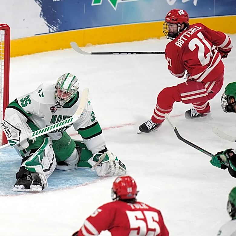 Wisconsin beats North Dakota 2-1 to reach its first Frozen Four final since 2010