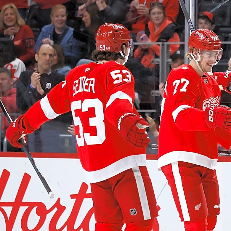 Larkin's hat trick, Seider's career night lead Red Wings to crucial win over Flyers, 6-2