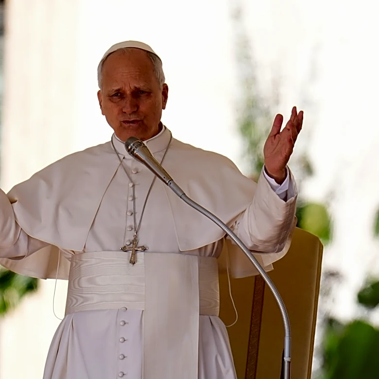 A president and a pope: The world's most influential Americans are at odds over Iran