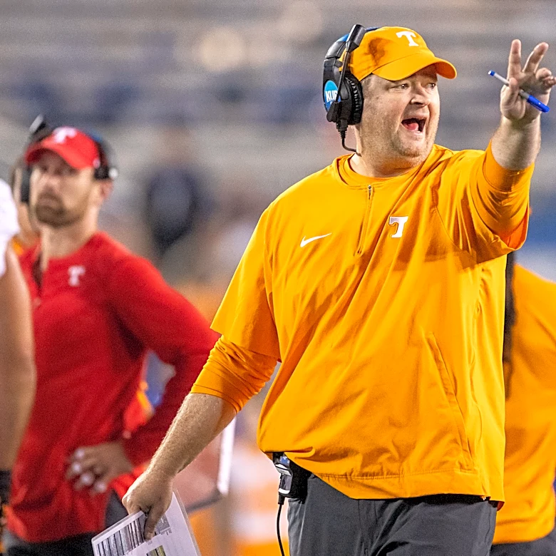 A familiar crew fuels Jim Knowles’ defensive overhaul at Tennessee this spring