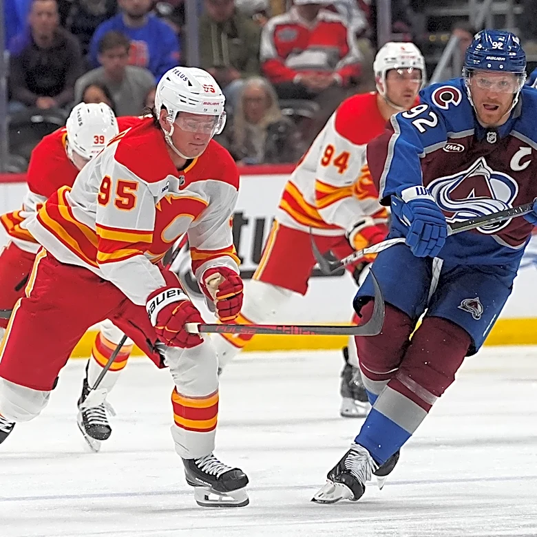 Avalanche capture the Presidents' Trophy again. They're hoping to apply their Cup-chasing lessons