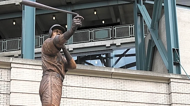 As veil falls on Ichiro Suzuki's statue, so too goes his bat