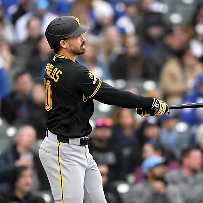 Bryan Reynolds homers as the Pittsburgh Pirates blank the Chicago Cubs 2-0