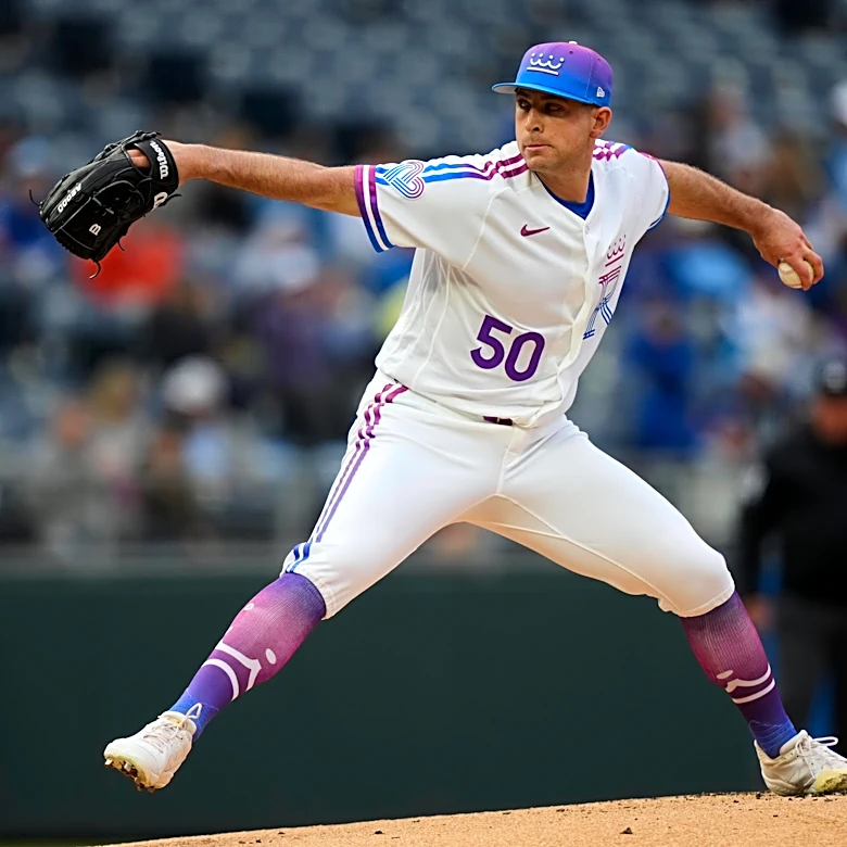 Bubic records a career-high 11 strikeouts, leads Royals to a 2-0 win over White Sox