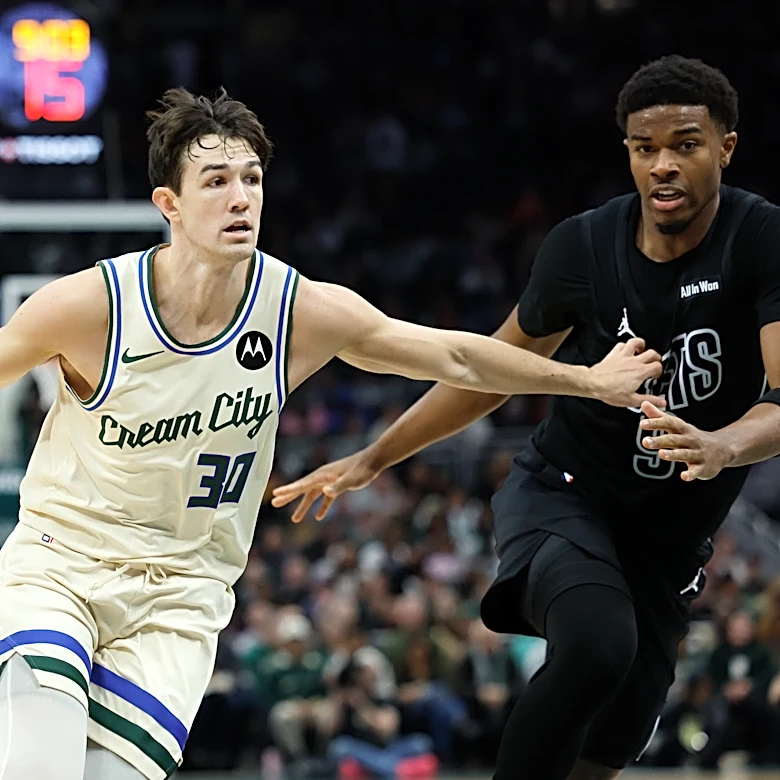 Green makes 11 3-pointers to set Bucks' single-game record in 125-108 win over Nets