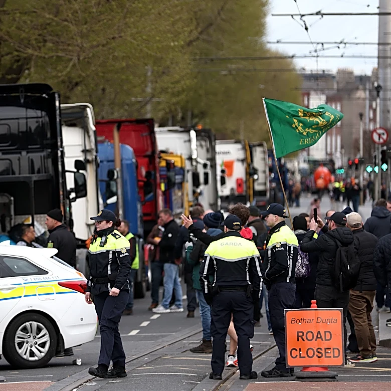 Irish police clear demonstrators to reopen refinery as fuel protest causes chaos
