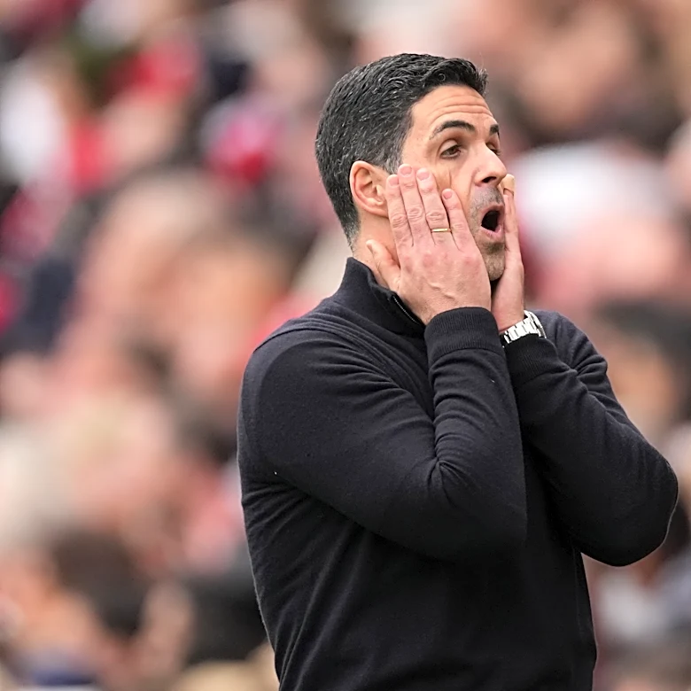 Arsenal falls to Bournemouth and lets Man City back into Premier League title race