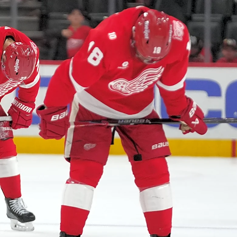 Red Wings extend NHL's longest current playoff drought that has dragged on for a decade