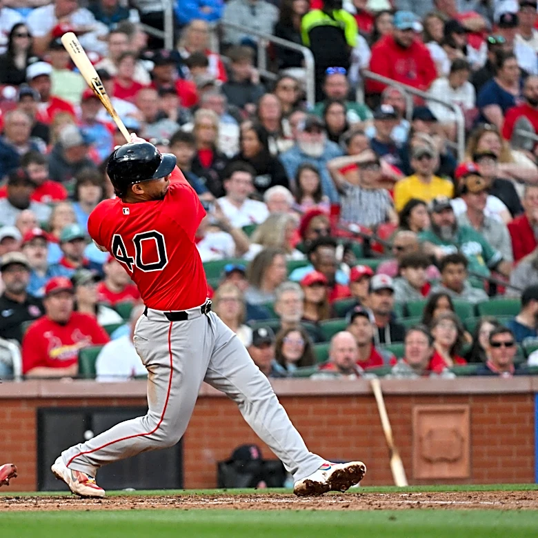 Willson Contreras has 3 RBIs against former team to back Ranger Suárez as Red Sox top Cardinals 7-1