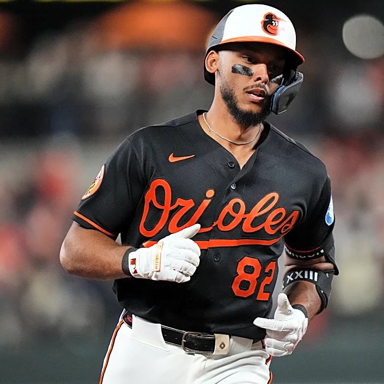 Jackson and Henderson power the Orioles to a 6-2 win over Webb and the Giants