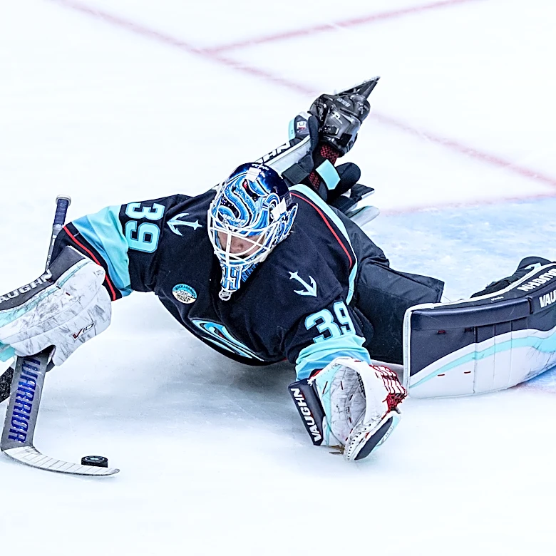 Kokko attempts goalie goal in 1st NHL start, stops 26 shots as Kraken beat Flames 4-1