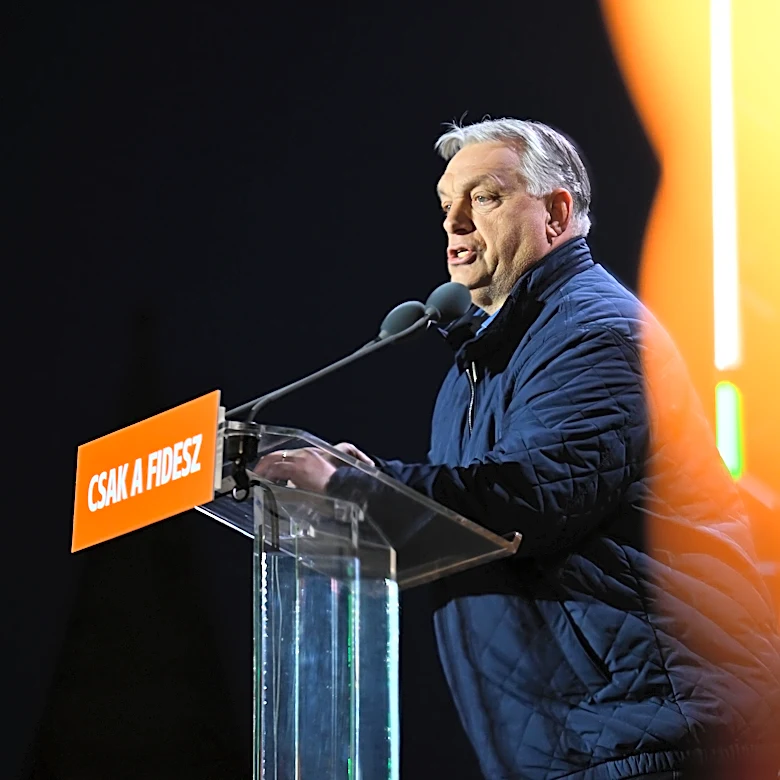 Polls open in Hungary in a key election that could unseat populist Prime Minister Orbán