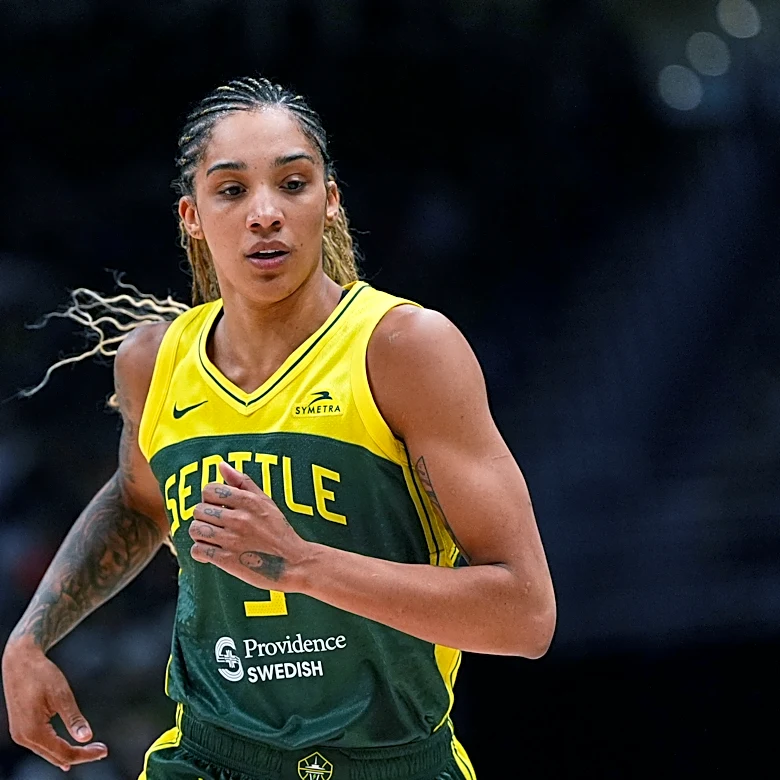 All-Star Gabby Williams joins Golden State Valkyries on multiyear deal in Day 2 of WNBA free agency