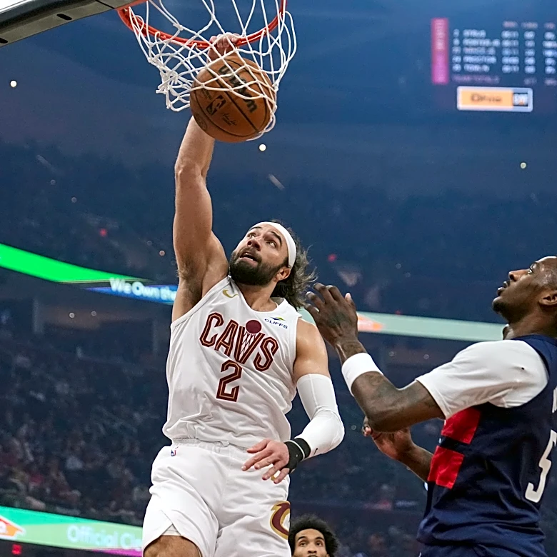 Tomlin scores career-high 26 as Cavaliers defeat Wizards 130-117 in regular-season finale