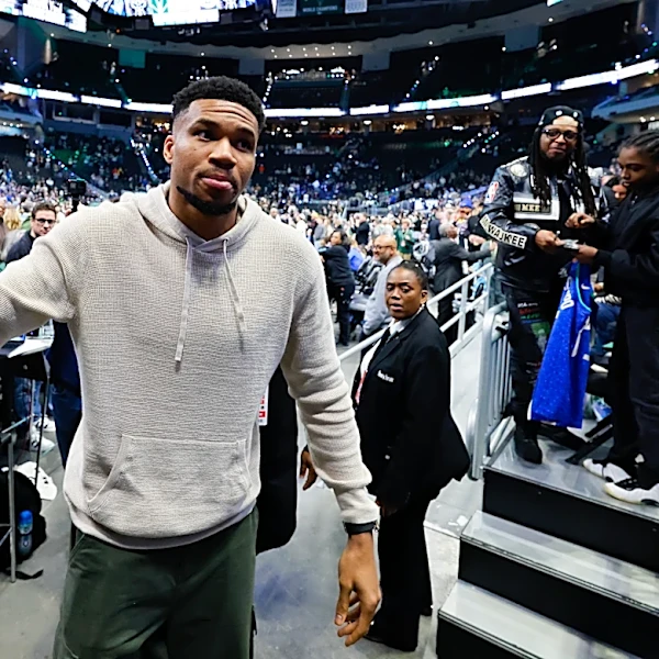 Giannis Antetokounmpo calls it 'disrespectful' that Bucks benched him in final weeks of season