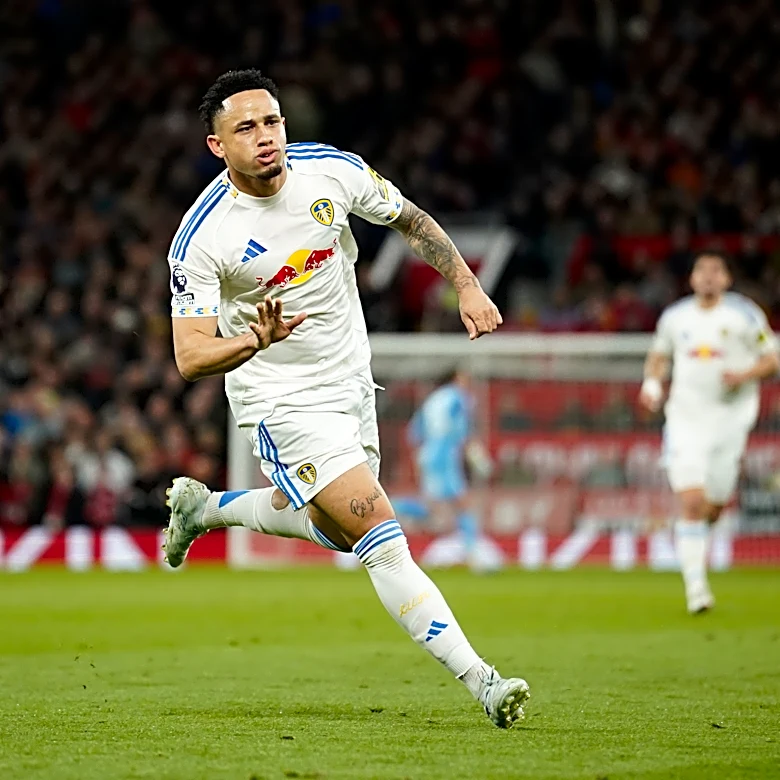 Okafor decisive double helps Leeds win thrilling encounter at Old Trafford