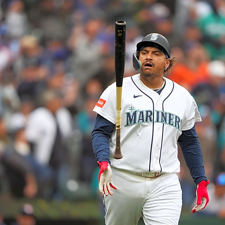 Naylor homers twice, Kirby pitches into 8th as Mariners beat Astros 6-2 for 4-game sweep