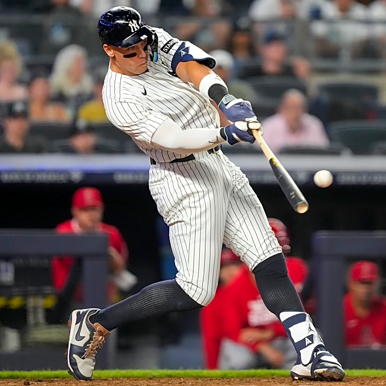 Judge, Grisham HR twice, overcome Trout's 2 homers in Yanks' 11-10 win over Angels that stops skid