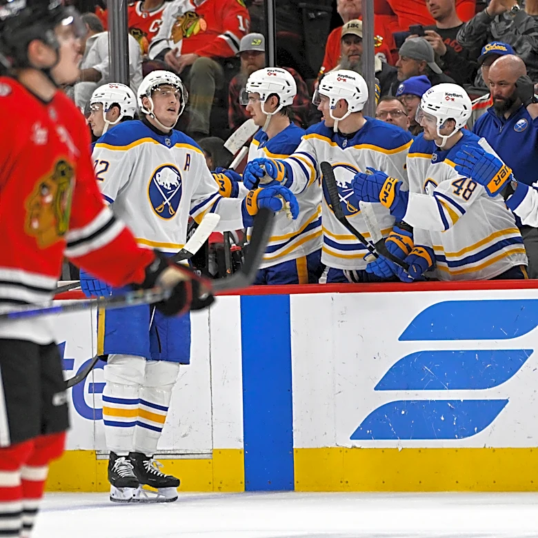 Thompson stars as Sabres clinch Atlantic title with a 5-1 victory over Blackhawks