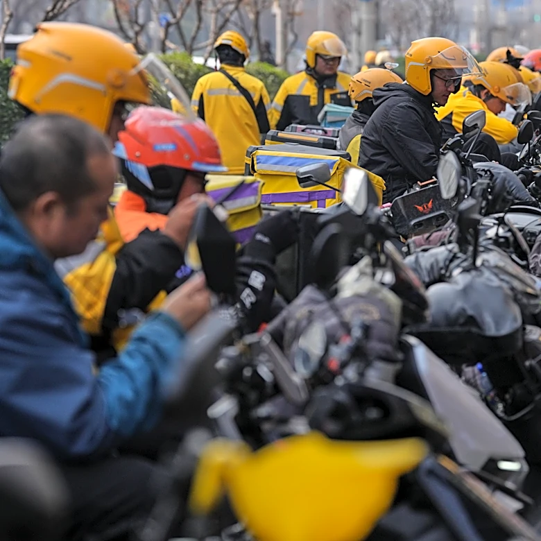 China’s exports grew 2.5% in March in a sharp slowdown as Iran war raises uncertainty