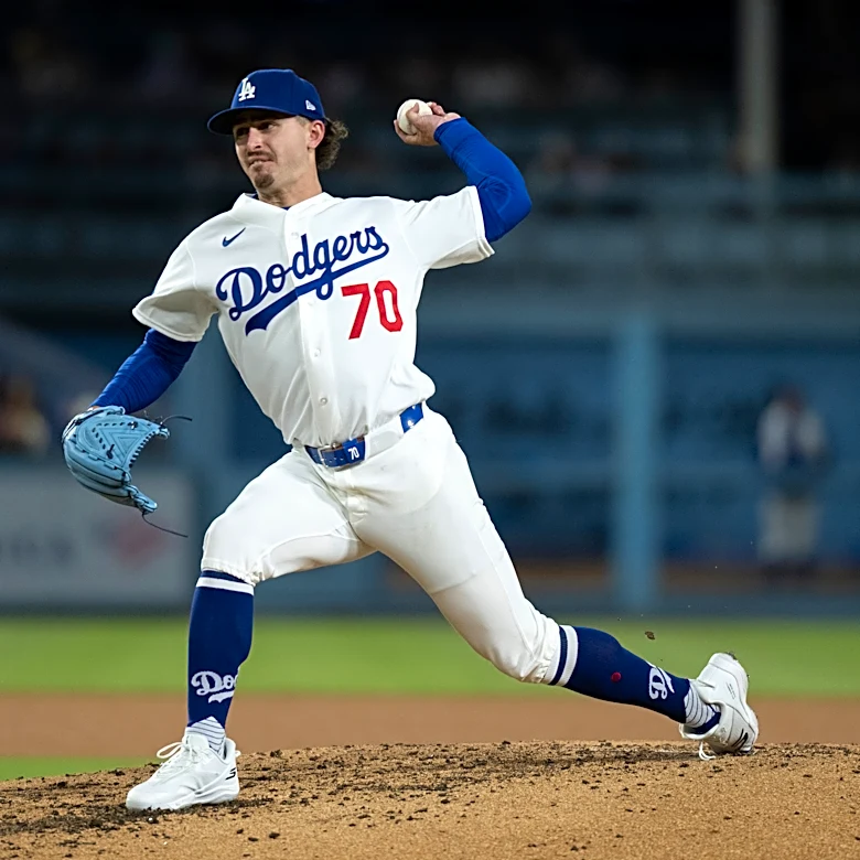 Wrobleski throws 8 smooth innings and the Dodgers hand the Mets their 6th straight loss, 4-0