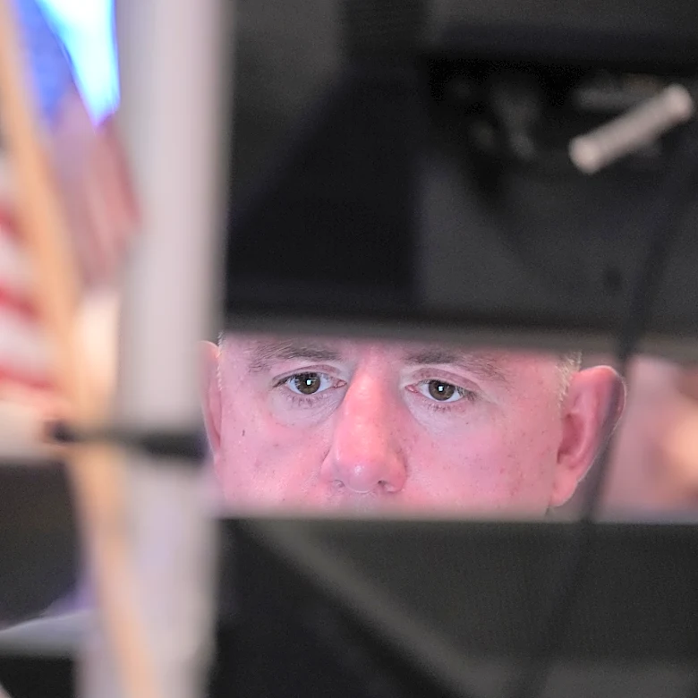 Wall Street tacks on more gains, oil falls on hopes of renewed US-Iran talks