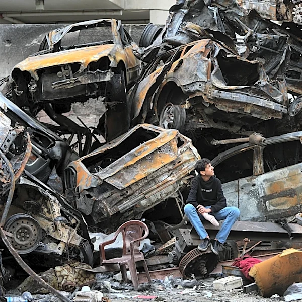 The Latest: Trump hints at new Iran talks as Hormuz standoff intensifies