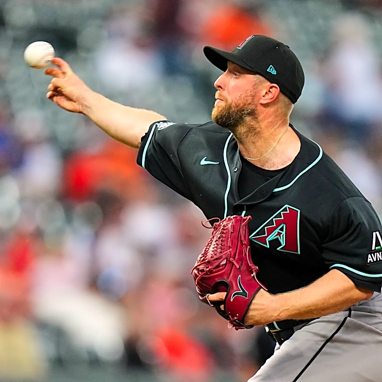 Ildemaro Vargas' 3-run homer helps the Diamondbacks top the Orioles 4-3