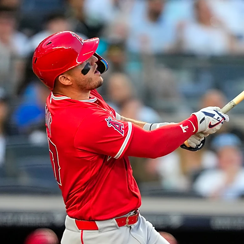 Trout homers for 3rd time in 2 games as Angels go deep 5 times and beat Yankees 7-1