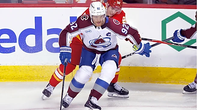 Landeskog scores go-ahead goal to help the Avalanche to a 3-1 win over the Flames