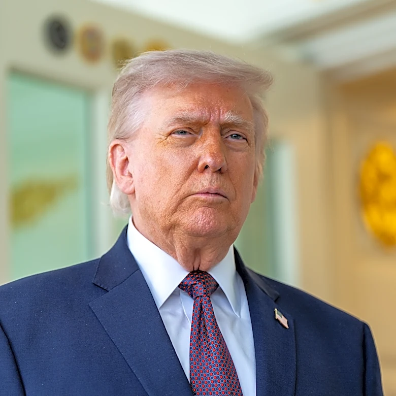 Trump urges extending foreign surveillance program as some lawmakers push for US privacy protections