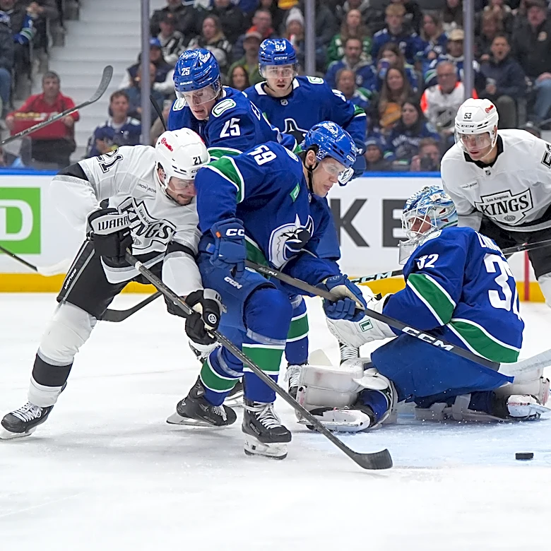 DeBrusk scores in overtime, gives Canucks a 4-3 victory over the Kings
