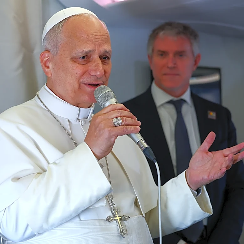 Pope doubles down on peace and unity message as Trump's criticism continues