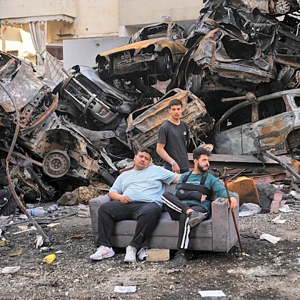 The Latest: Iran threatens to disrupt Gulf trade in response to US naval blockade