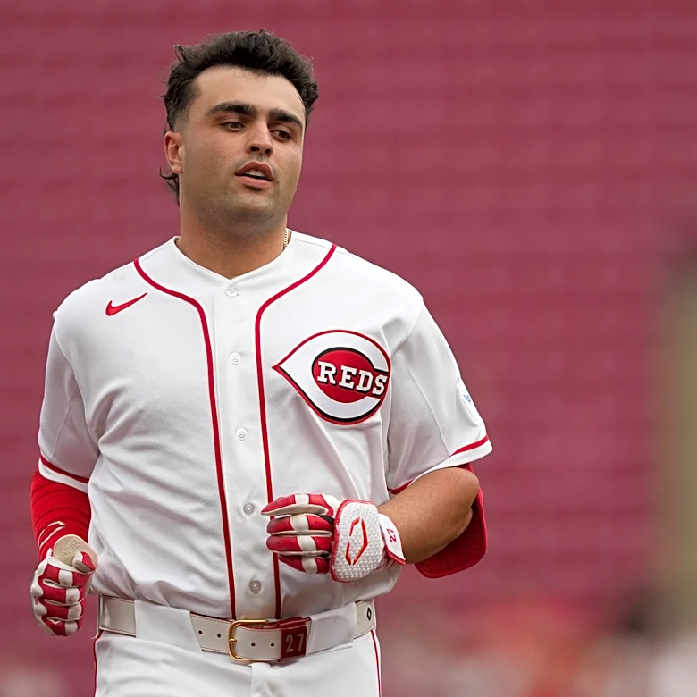 Sal Stewart hits a pair of 3-run homers and has career-high 6 RBIs as Reds beat Giants 8-3