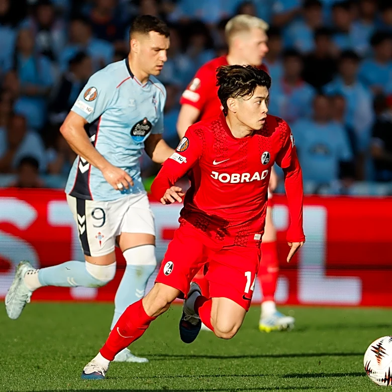 Freiburg beats Celta Vigo 3-1 to reach Europa League semifinals, Suzuki scores 2