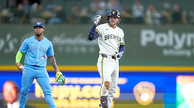 Brewers capitalize on three straight bunts to score go-ahead run in 2-1 win over Blue Jays