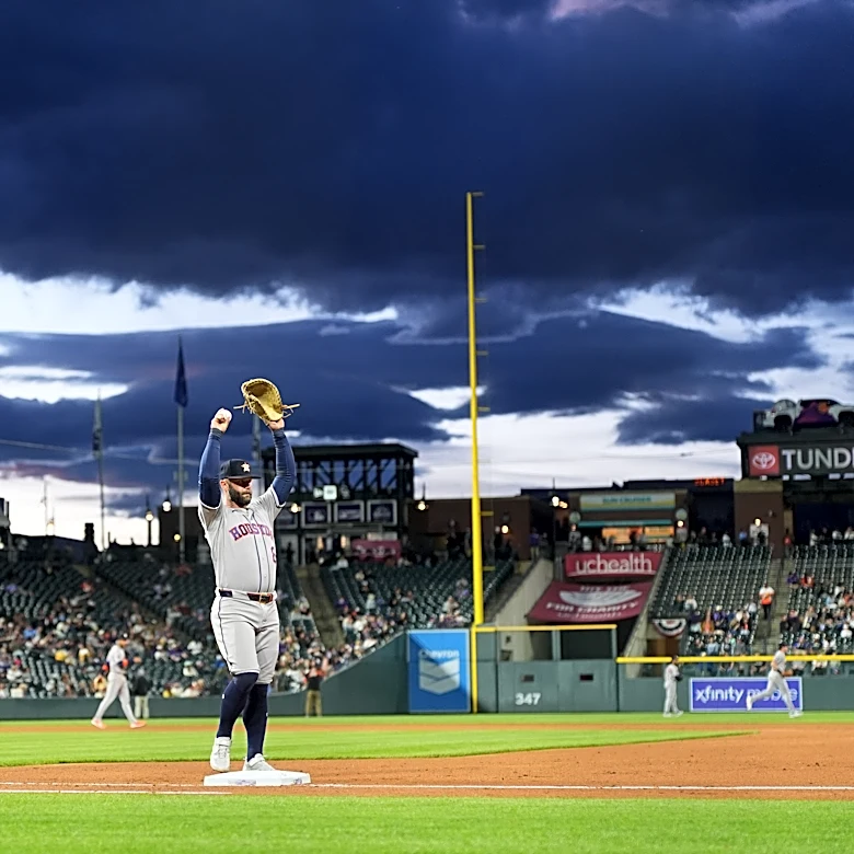 Drone violations of restricted airspace at Colorado Rockies games prompt warning from authorities