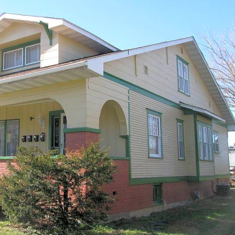 Before Beatlemania, George Harrison visited his sister in Illinois. The house is now for sale.