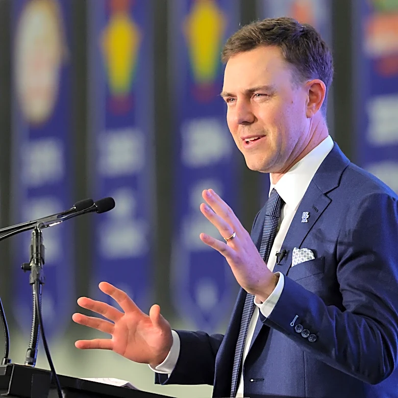 Will Stein’s spring practices bring new speed and energy from Oregon to Kentucky